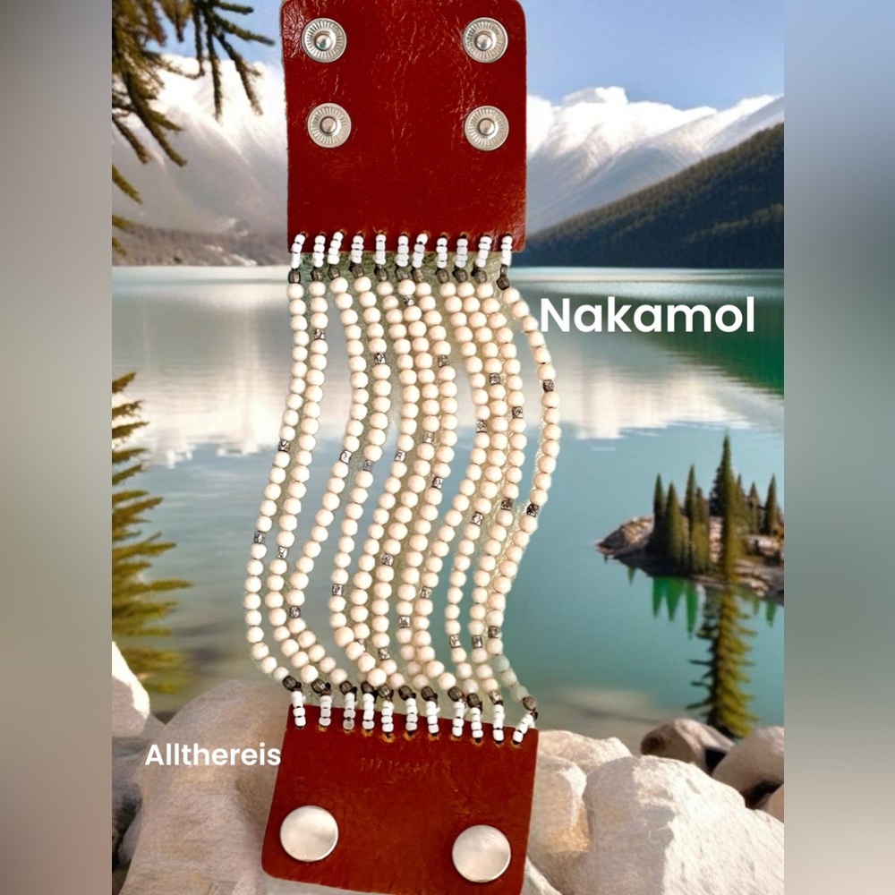 Nakamol bracelet